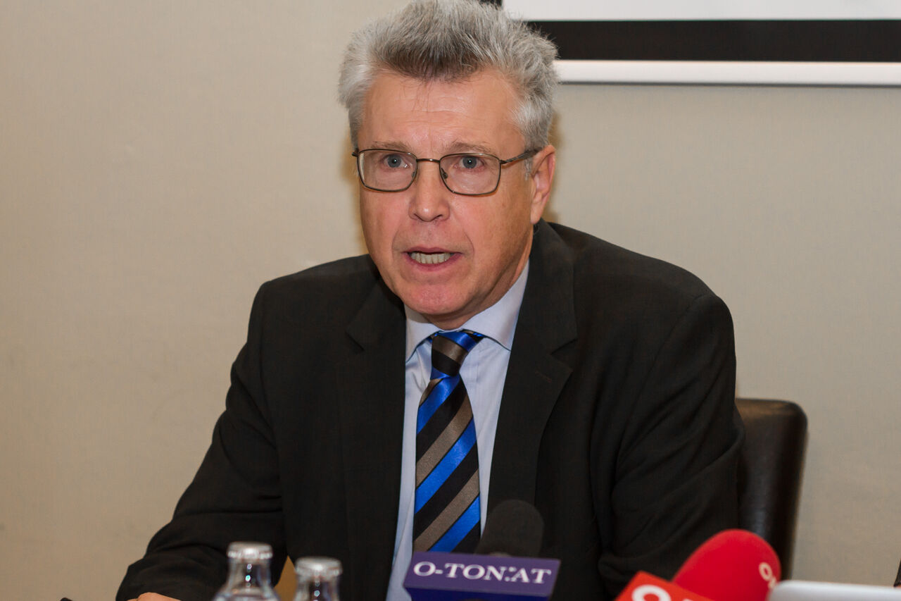 Univ.-Prof. Dr. Franz Fazekas